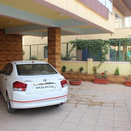 Villa 99 4Bhk Lonavala Eksteriør billede